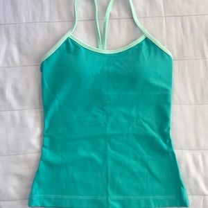Lululemon Power Y Tank sz 2